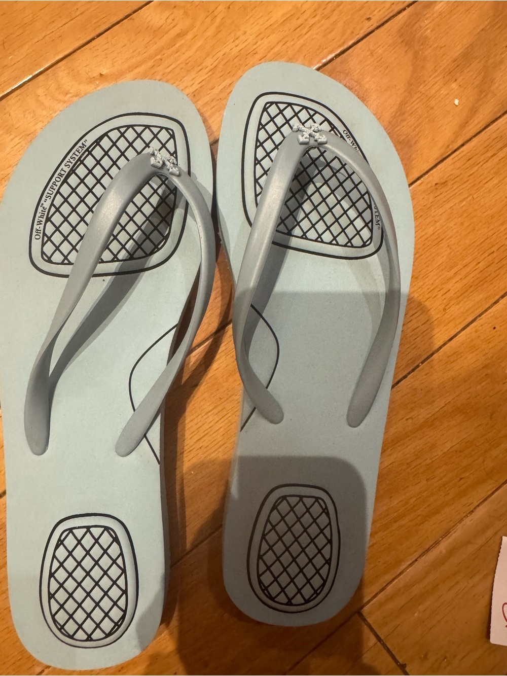 Light Blue Flip Flop Sandals off white